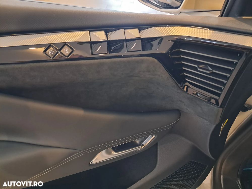 DS Automobiles DS 4 Crossback - 13