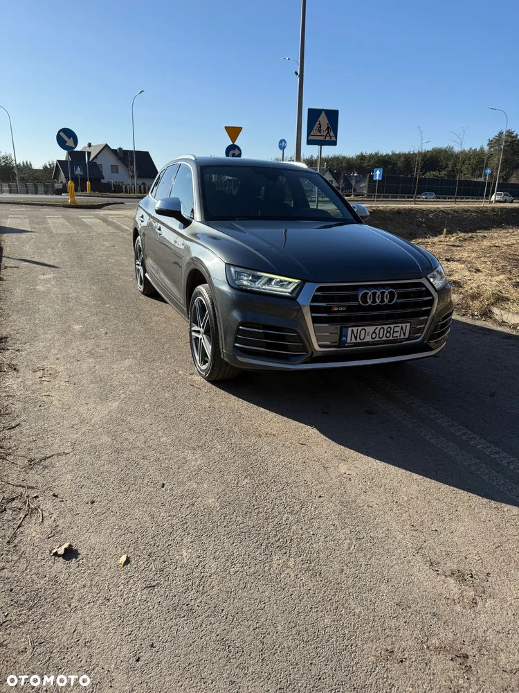 Audi SQ5 - 5