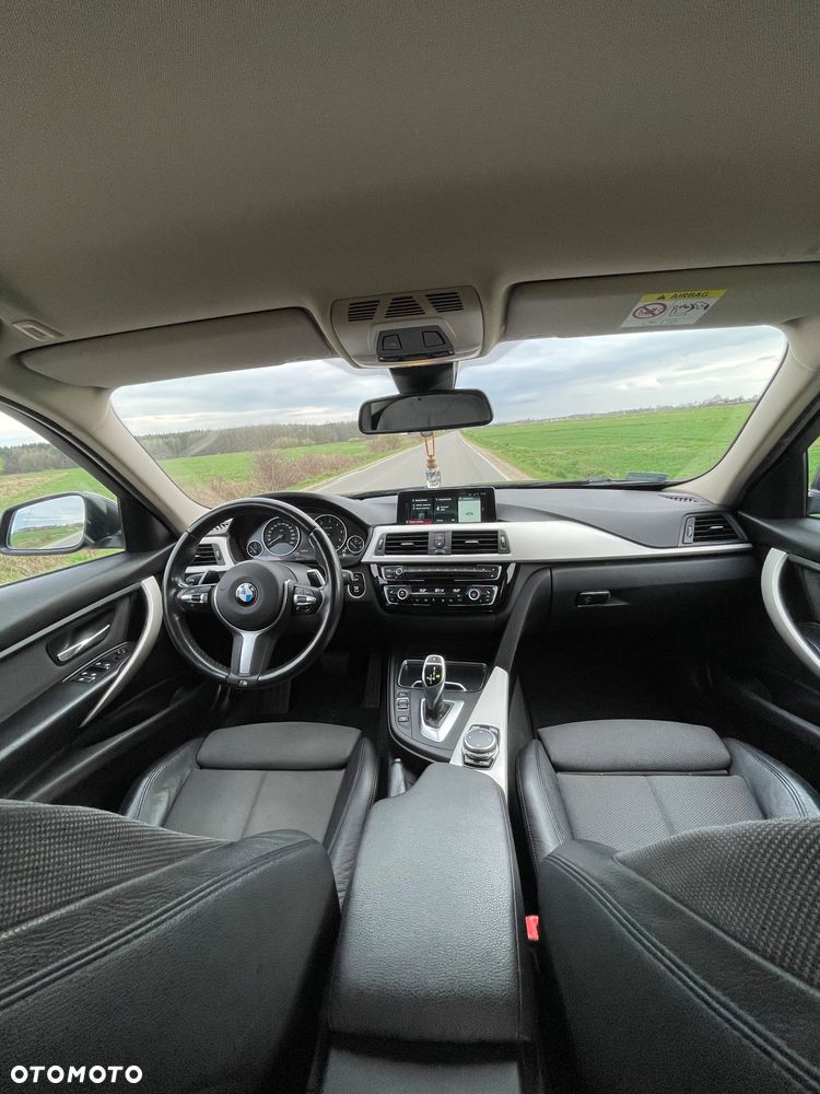 BMW Seria 3 320d M Sport - 15