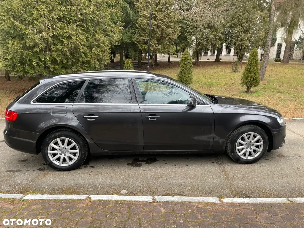 Audi A4 Avant 2.0 TDI DPF Attraction - 7