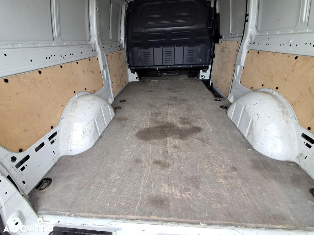 Mercedes-Benz VITO 2.2D 136CP MANUAL EURO6 - 6
