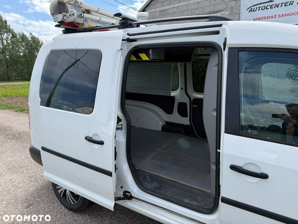 Volkswagen Caddy - 25