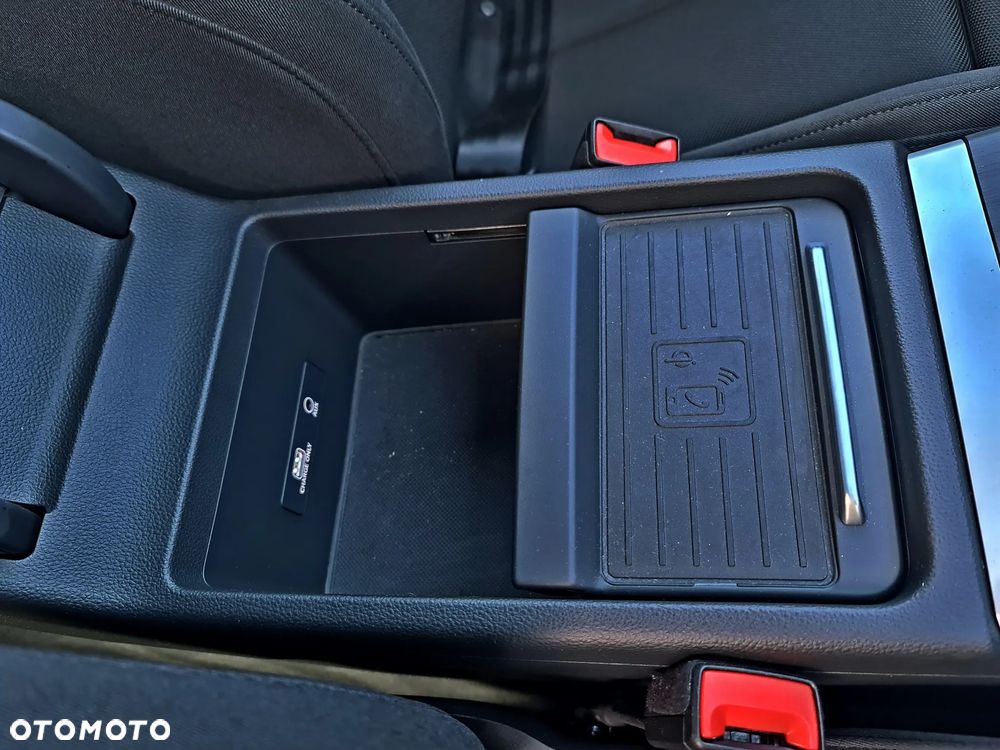 Audi Q5 55 TFSIe quattro S tronic S line - 17