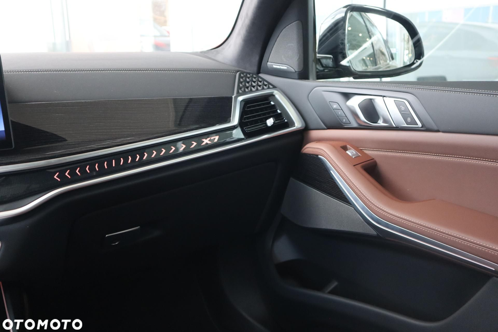 BMW X7 - 20