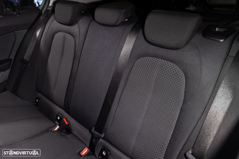 BMW 116 d Corporate Edition Auto - 22