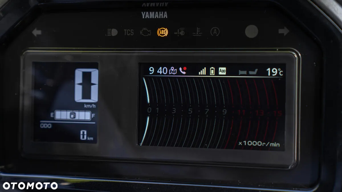 Yamaha X-max - 6