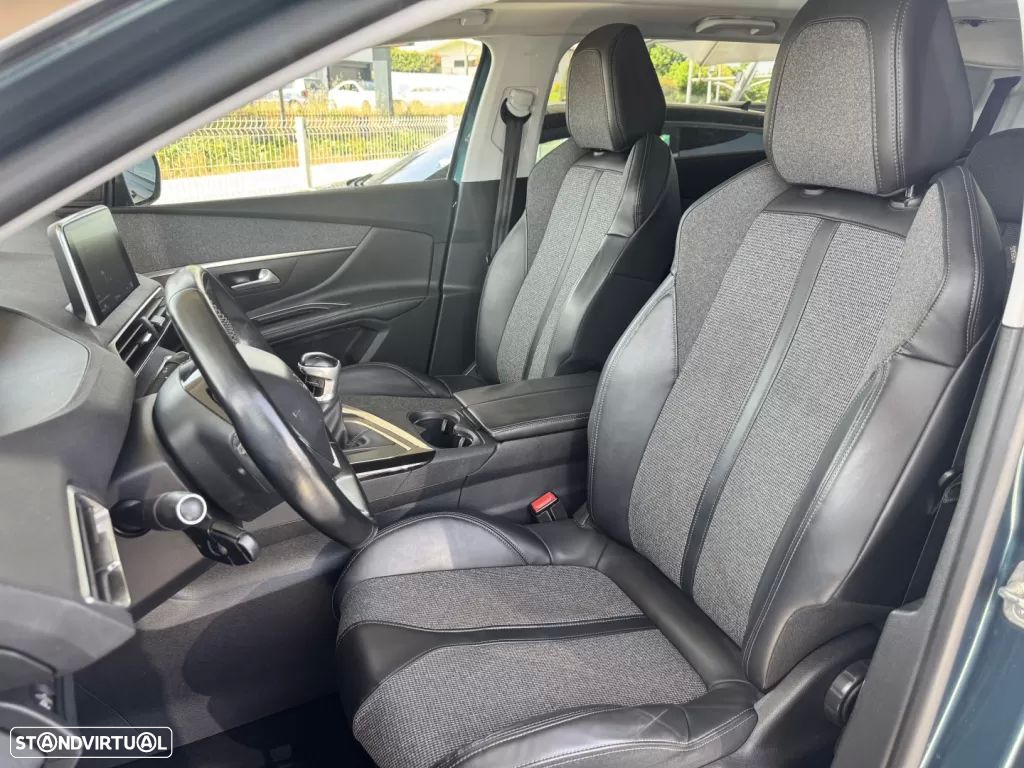 Peugeot 5008 1.6 HDi Allure - 11