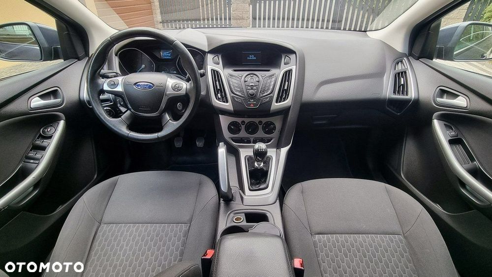 Ford Focus - 13