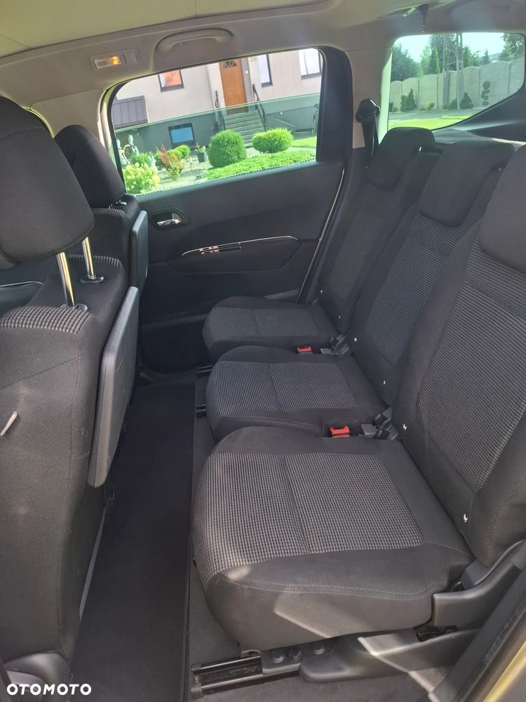 Peugeot 5008 155 THP Family - 10