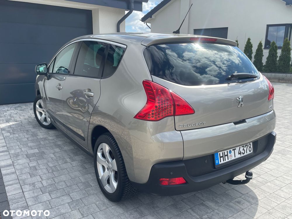 Peugeot 3008 2.0 HDi Premium - 6