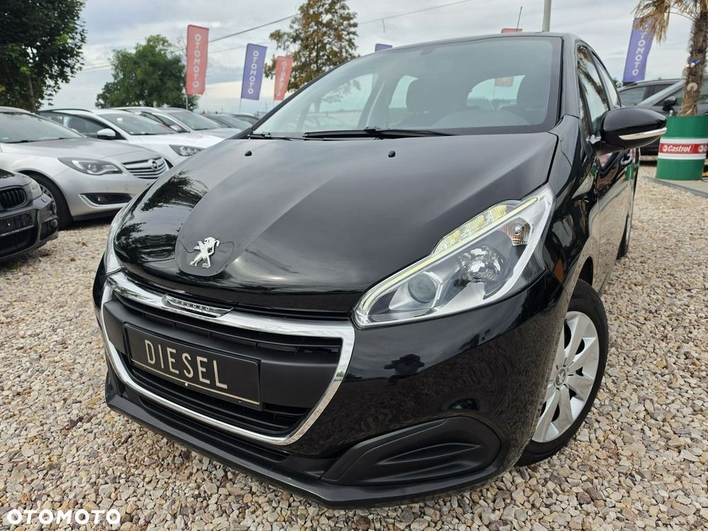 Peugeot 208 - 3