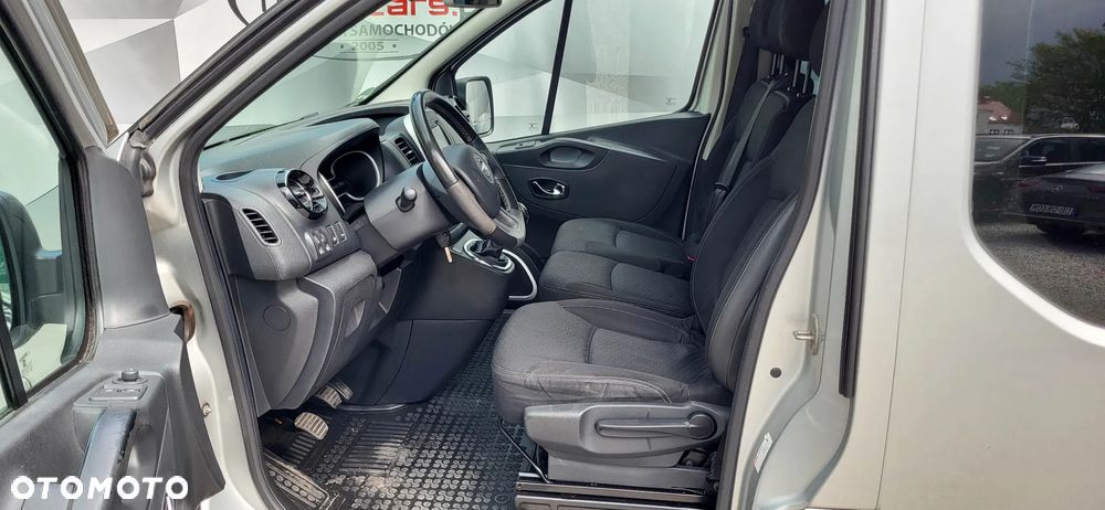 Opel Vivaro - 13