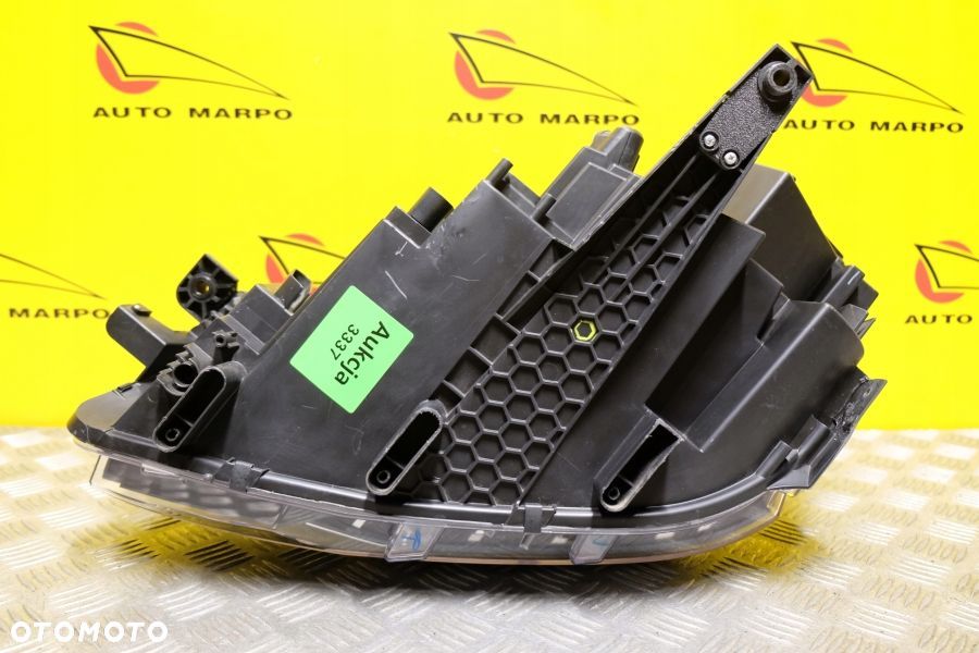 VW TAOS 2022- REFLEKTOR LAMPA FULL LED R USA - 13