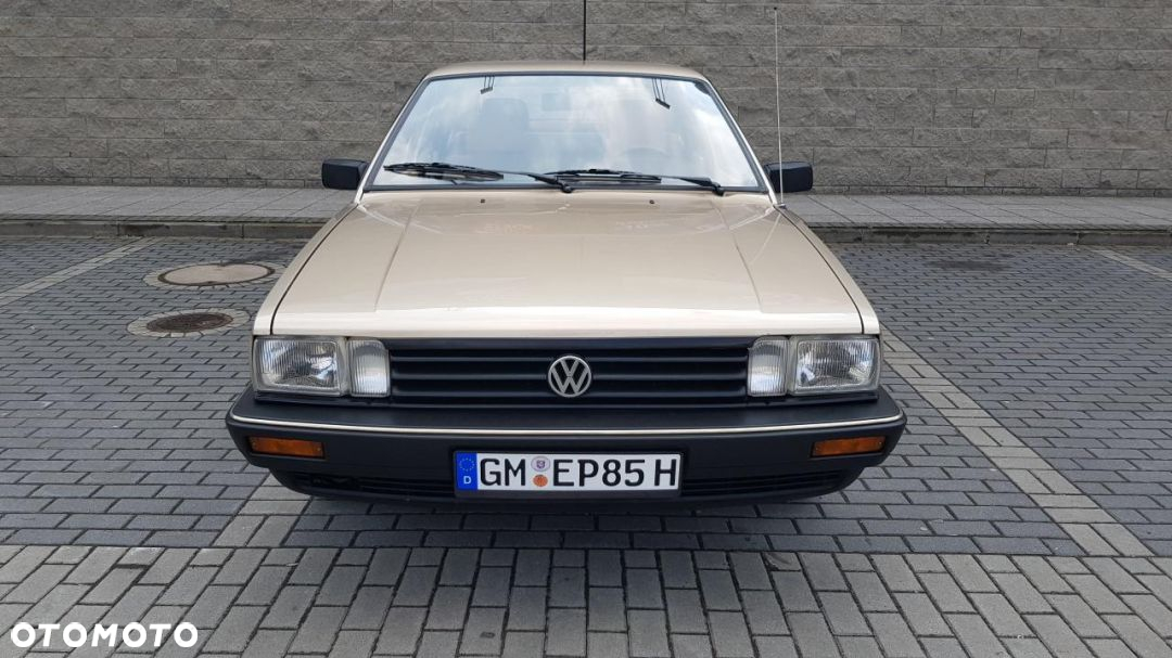 Volkswagen Passat 1.6 / 1.6 C D - 2