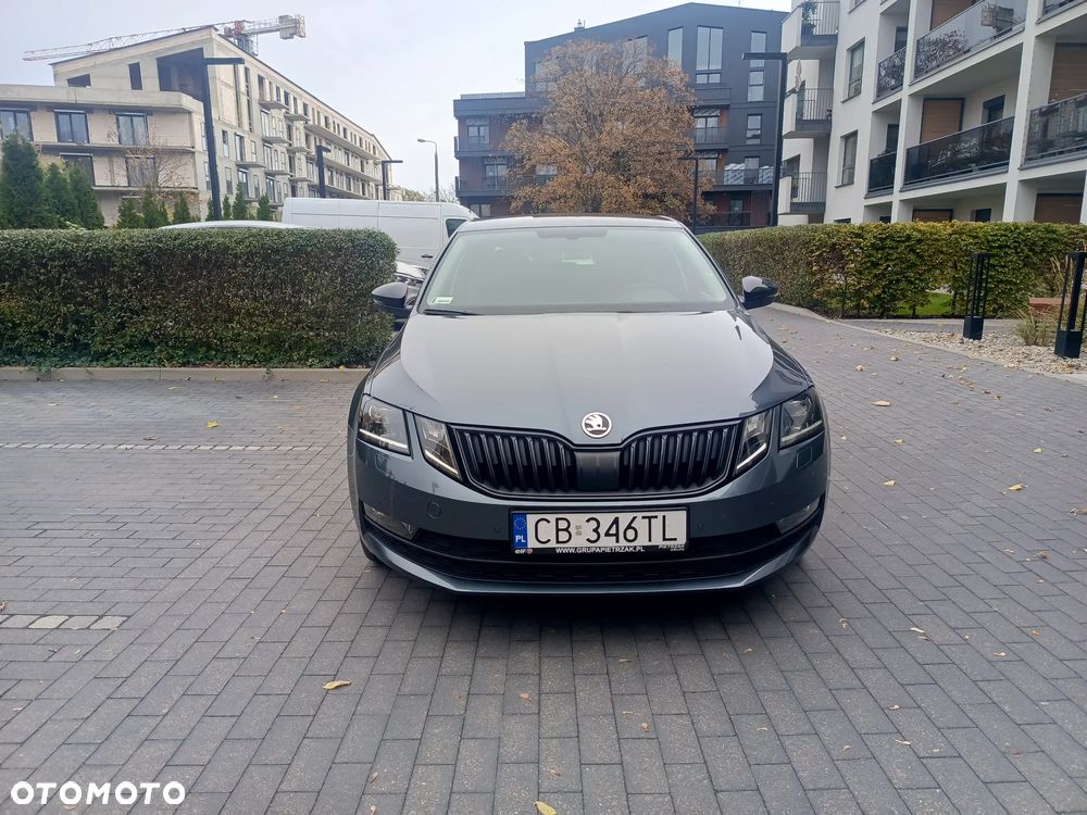 Skoda Octavia 2019 photo 2