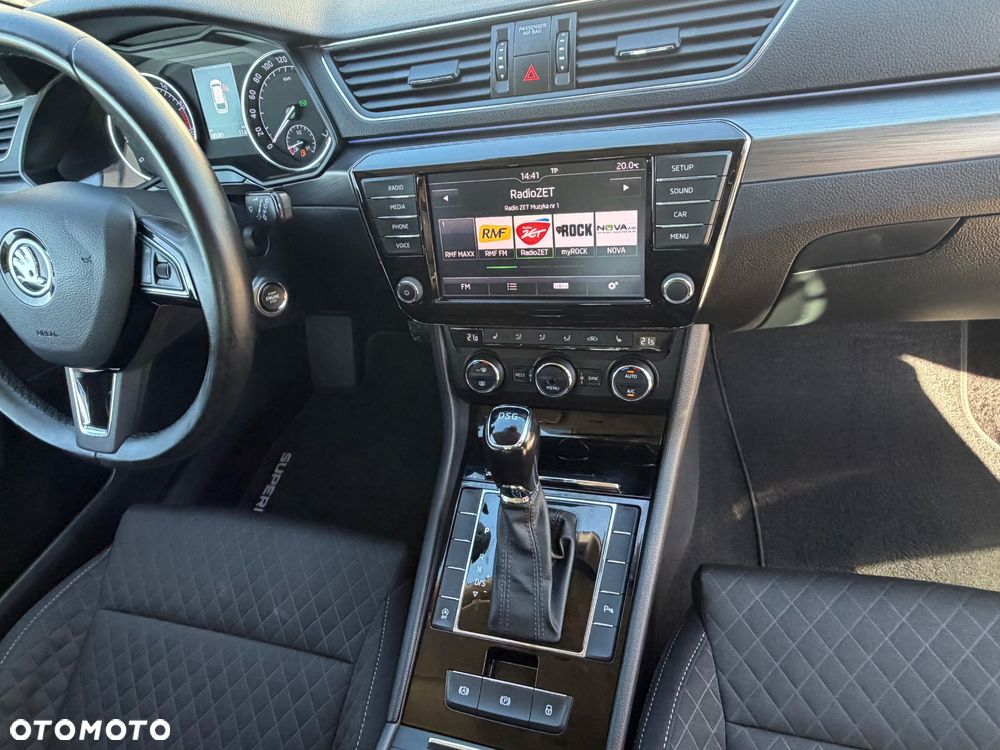 Skoda Superb 1.4 TSI ACT Sportline DSG - 11