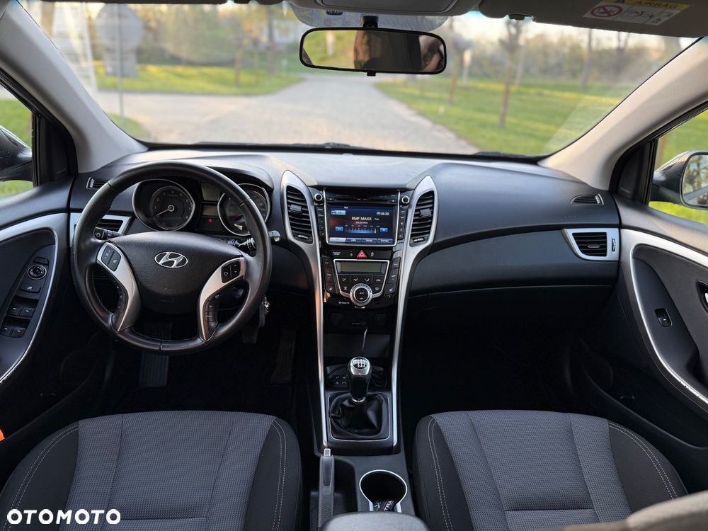 Hyundai i30 1.4 Fifa World Cup Edition - 23