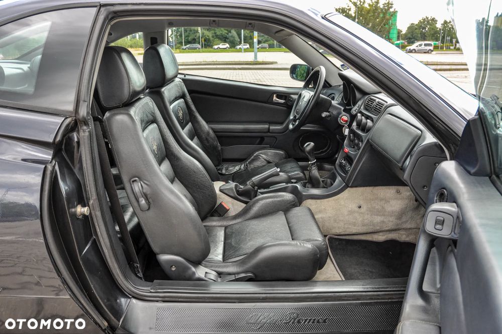 Alfa Romeo GTV 2.0 16v TSpark - 11