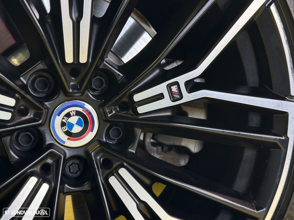 BMW 530 e Pack M - 14