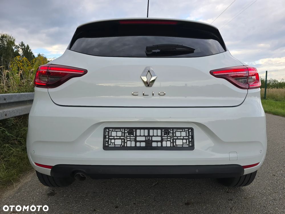 Renault Clio TCe 90 INTENS - 12