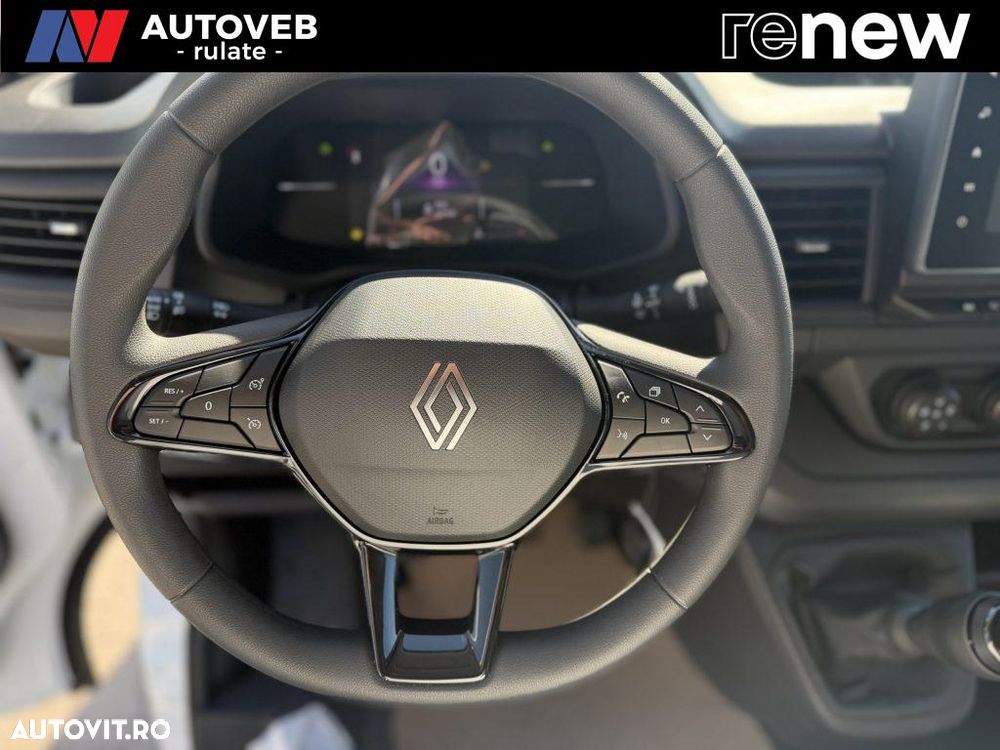 Renault Trafic - 10