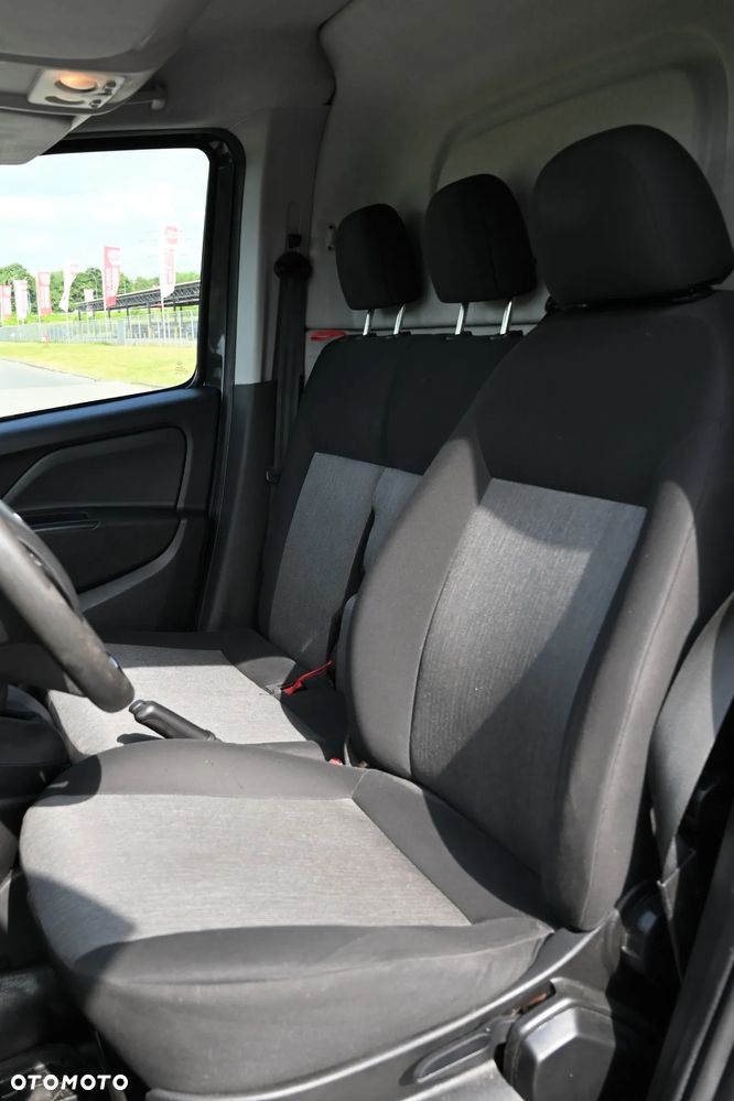 Fiat Doblo - 17