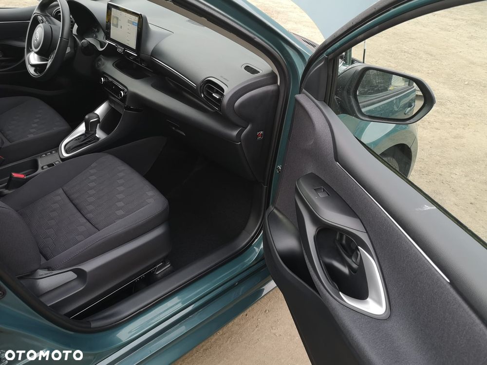 Toyota Yaris Hybrid 1.5 Premiere Edition - 24