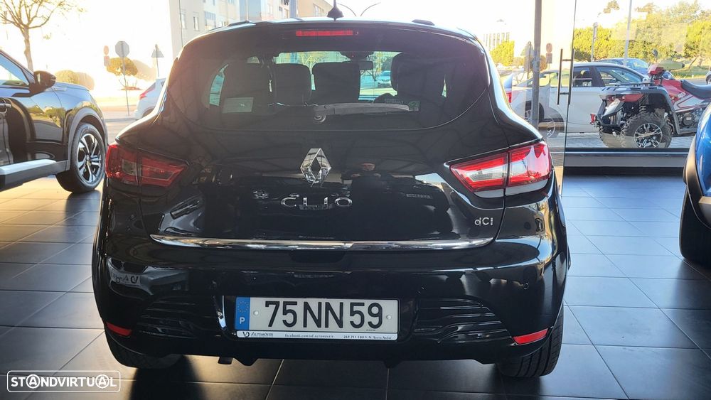Renault Clio 1.5 dCi Dynamique S - 6