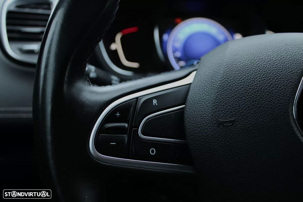 Renault Scénic - 23