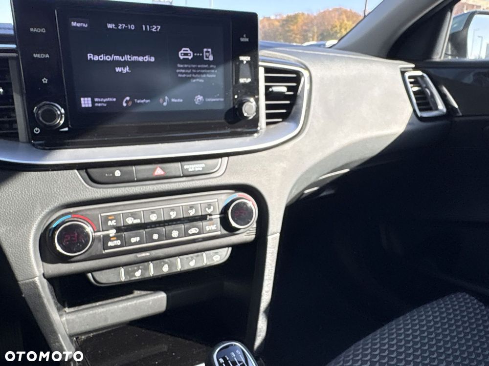 Kia Ceed - 20
