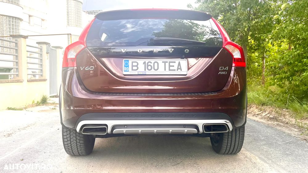 Volvo V60 D4 AWD Summum - 5