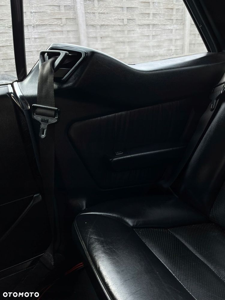 TAPICERKA SKÓRZANA FOTELE KANAPA BOCZKI SKÓRA CZARNA MERCEDES W124 COUPE CE - 7