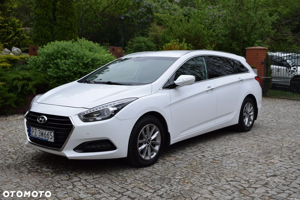 Hyundai i40 1.7 CRDi BlueDrive Premium DCT - 3