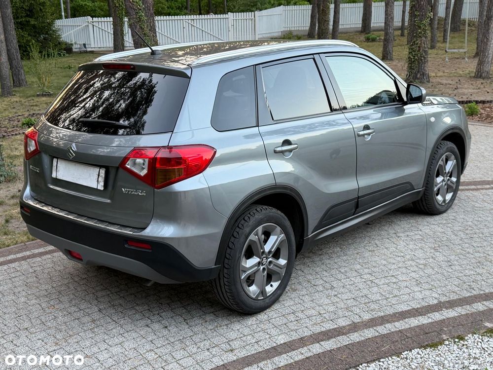 Suzuki Vitara 1.6 Comfort 2WD - 26