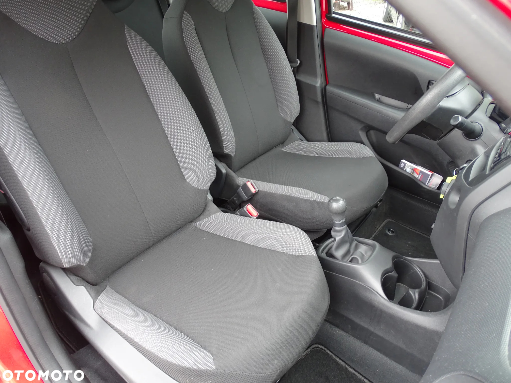 Toyota Aygo x-business - 17