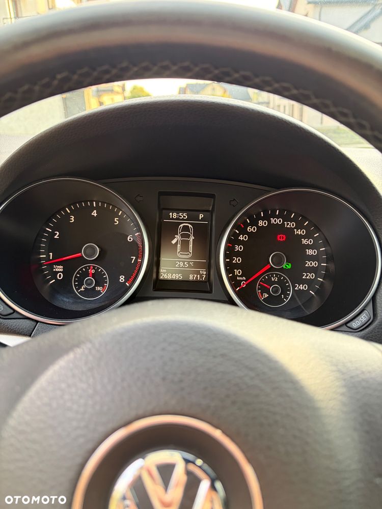 Volkswagen Golf 1.4 TSI Highline DSG - 9