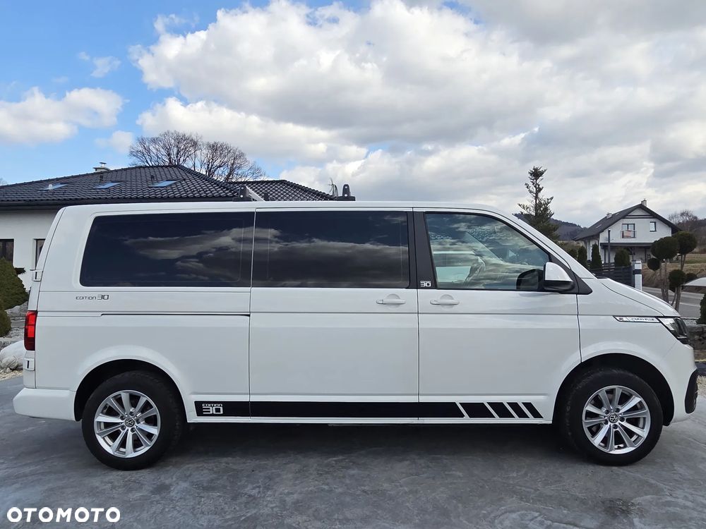 Volkswagen Caravelle 2.0 TDI L2 Comfortline DSG - 10