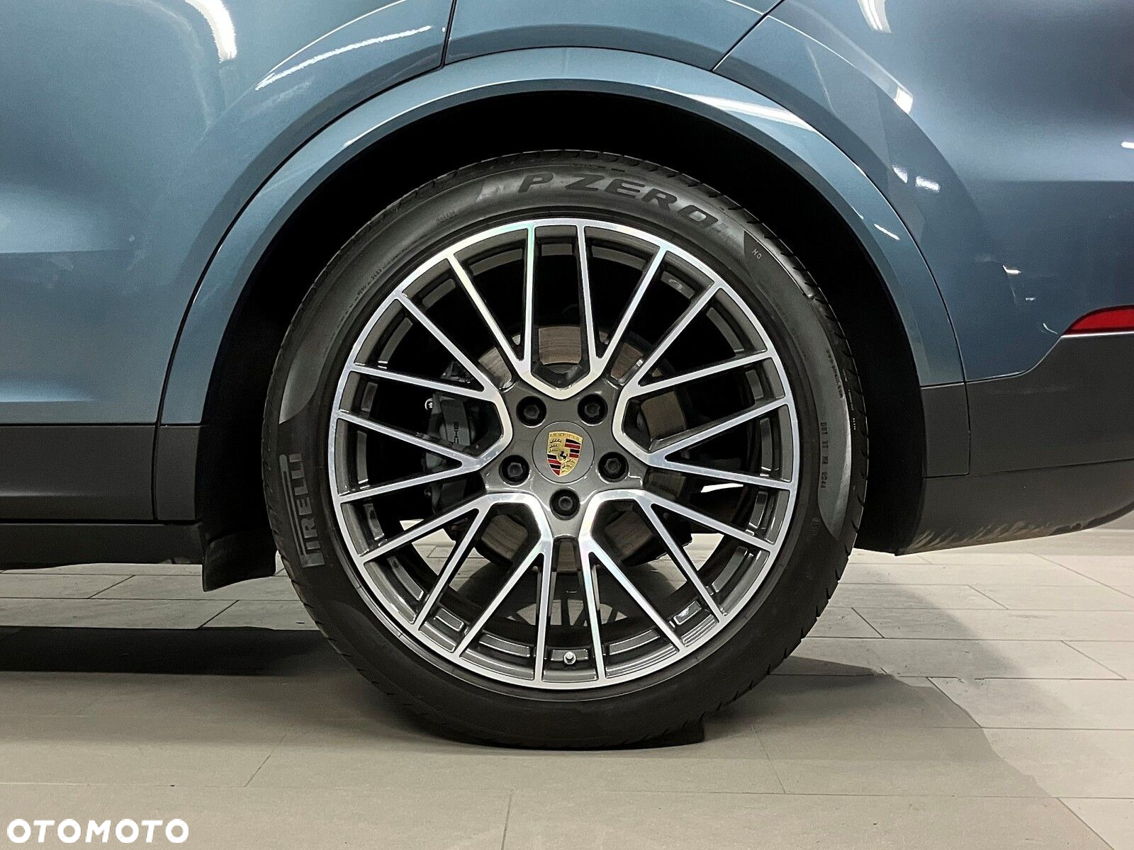 Porsche Cayenne - 15