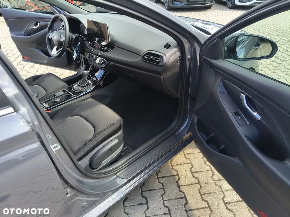 Hyundai i30 1.0 T-GDI Smart DCT - 22