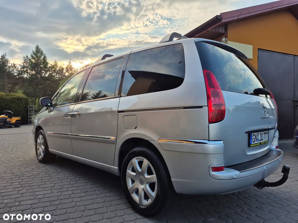 Peugeot 807 HDi 135 Active - 8