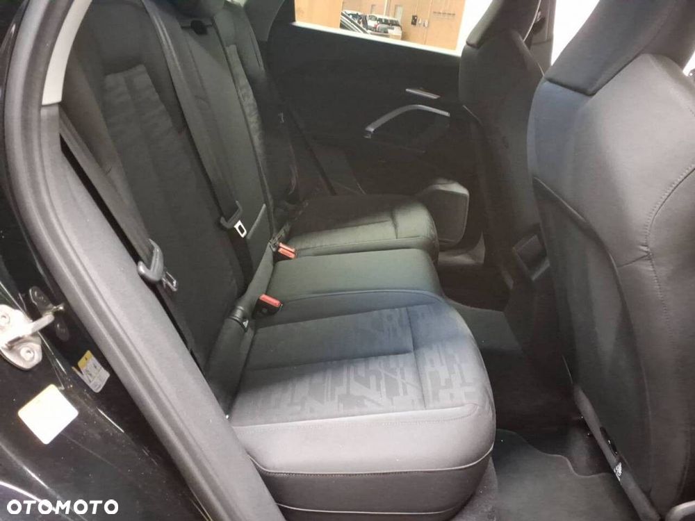 Audi Q5 Sportback - 5