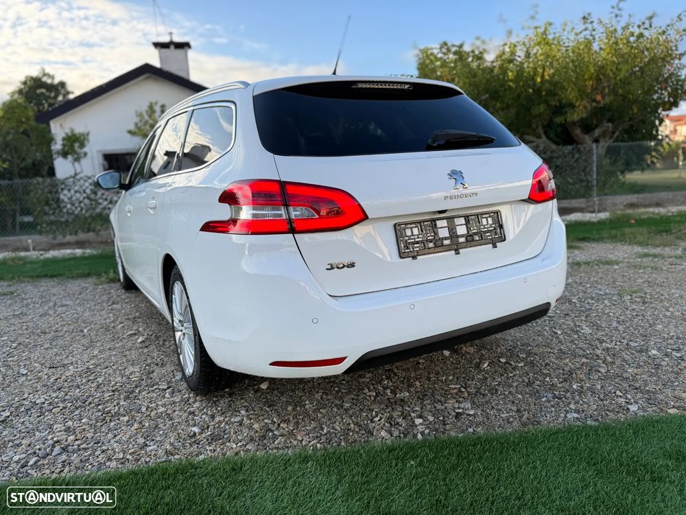 Peugeot 308 - 6