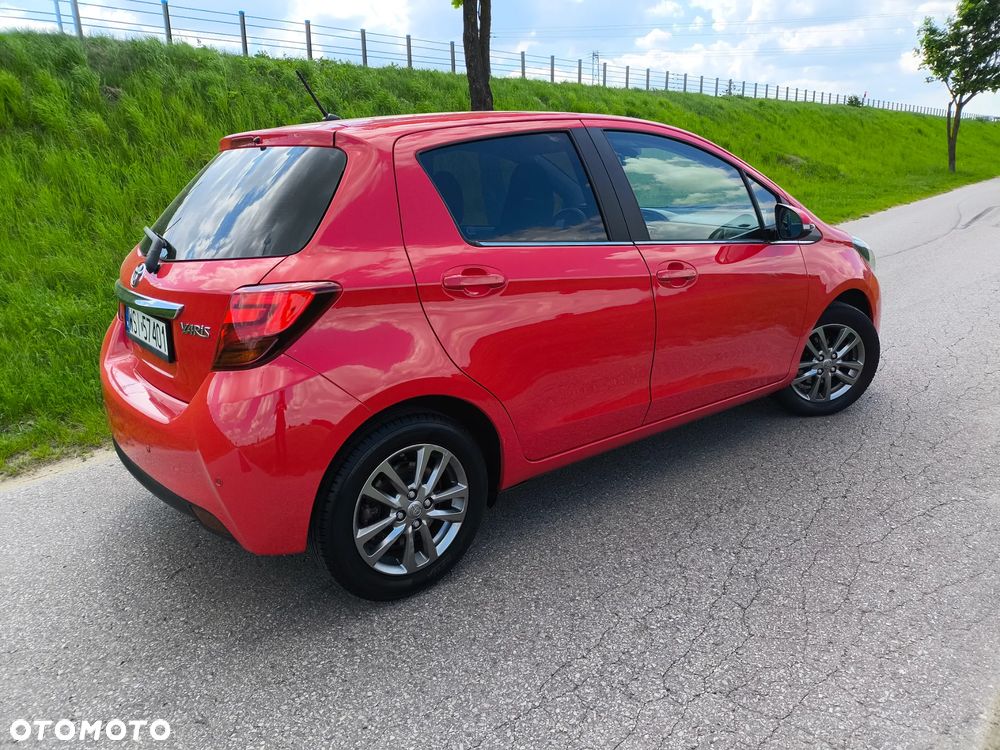 Toyota Yaris 1.33 VVT-i Executive - 9