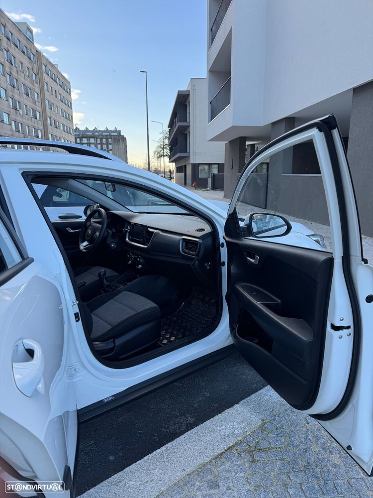 Kia Stonic 1.0 T-GDI Drive - 17