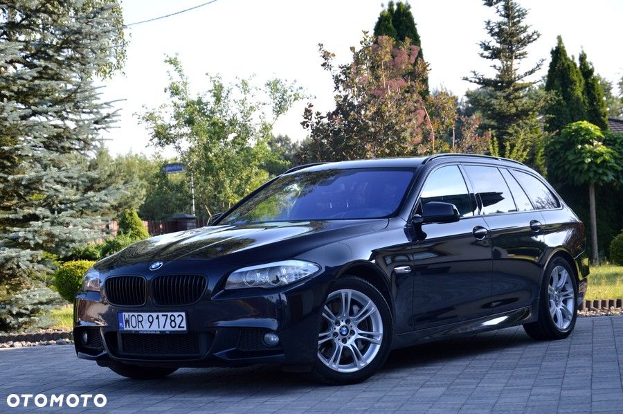BMW Seria 5 530d xDrive Sport-Aut Modern Line - 7