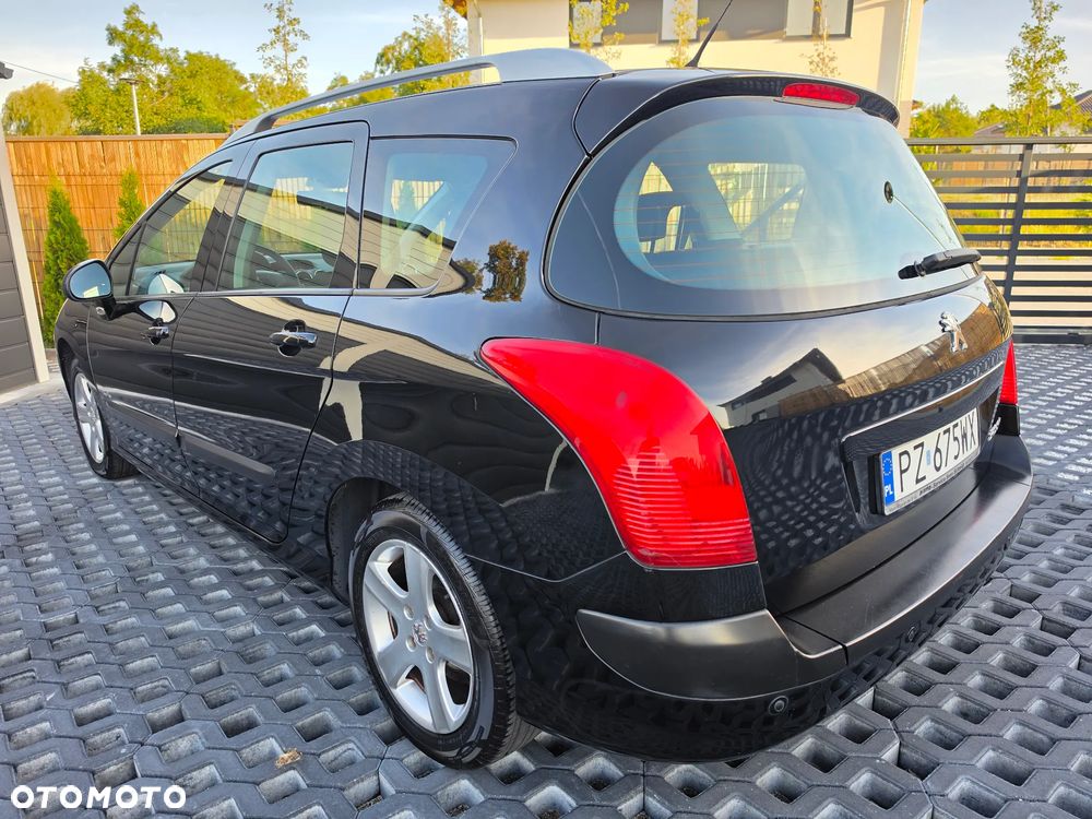Peugeot 308 100 VTi Urban Move First Edition - 5
