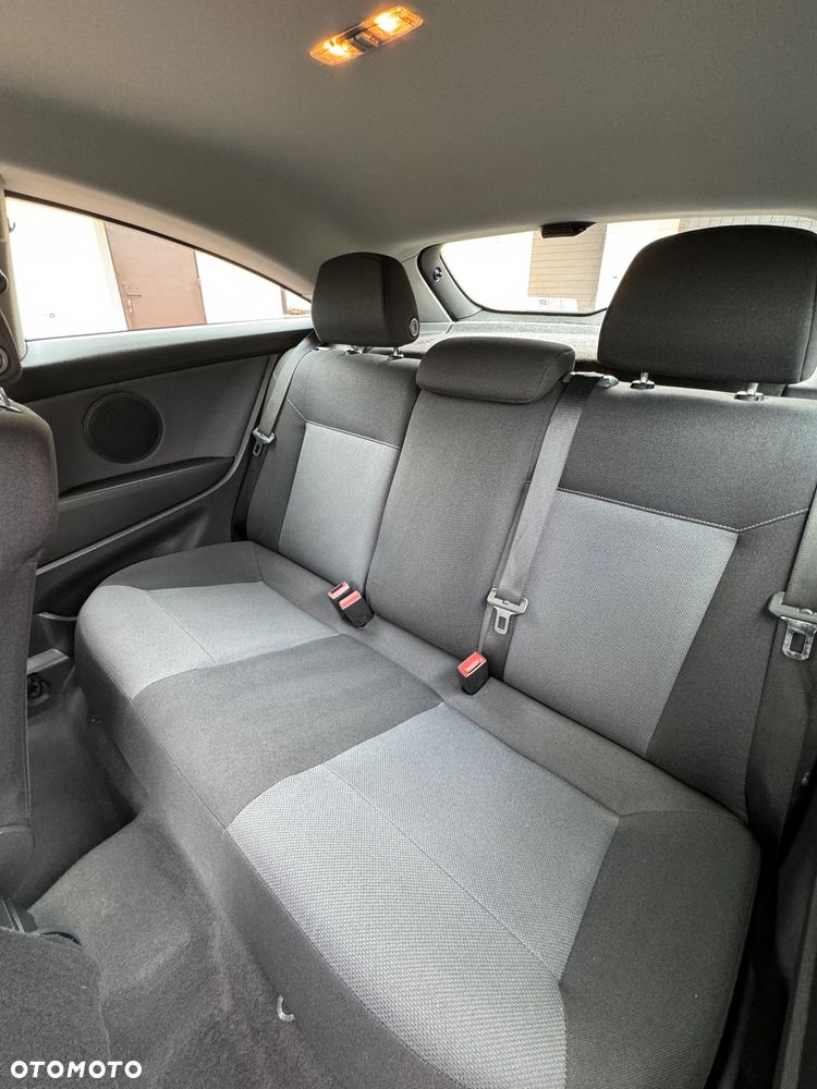 Opel Astra 1.4 Enjoy - 11