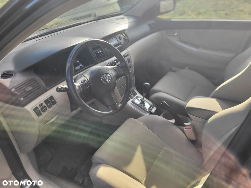 Toyota Corolla 1.4 D-4D Luna MM - 11