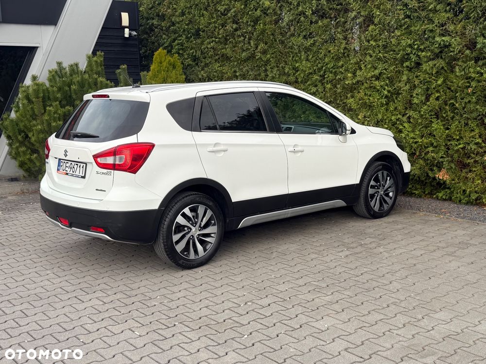 Suzuki SX4 S-Cross - 17