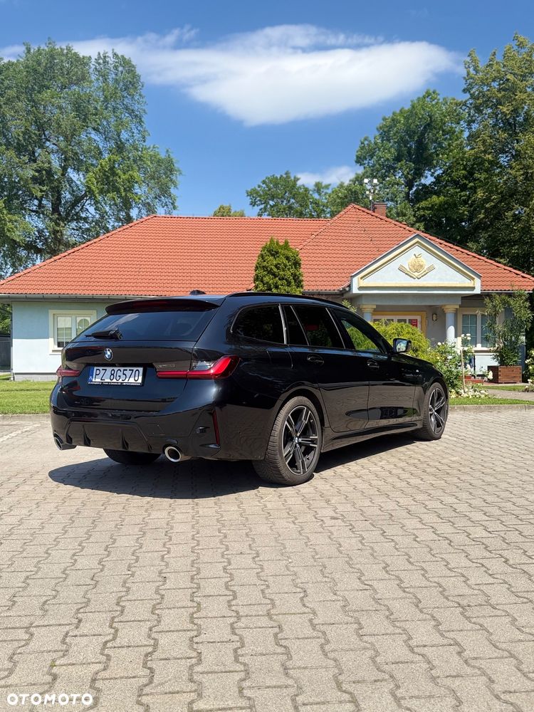 BMW Seria 3 320d xDrive mHEV M Sport - 4